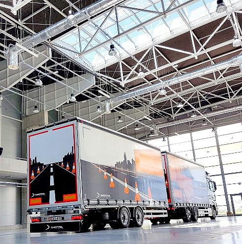 Wersje naczep i przyczep do samochodów ciężarowych