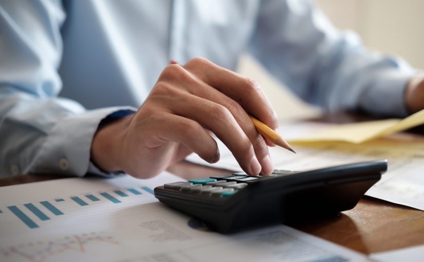 Konsultacje podatkowe oraz księgowość – Jak wydajnie zarządzać należnościami fiskalnymi?