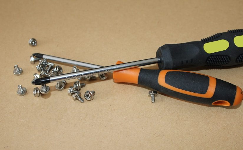 Co zrobić, gdy lodówka przestaje działać, a pralka przecieka? Poradnik krok po kroku